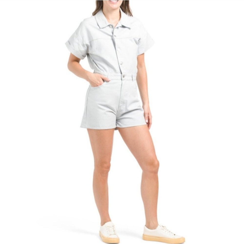 Zara Silver Shimmer Romper Jumpsuit Medium Buttons Down Short Cuffed Sleeves